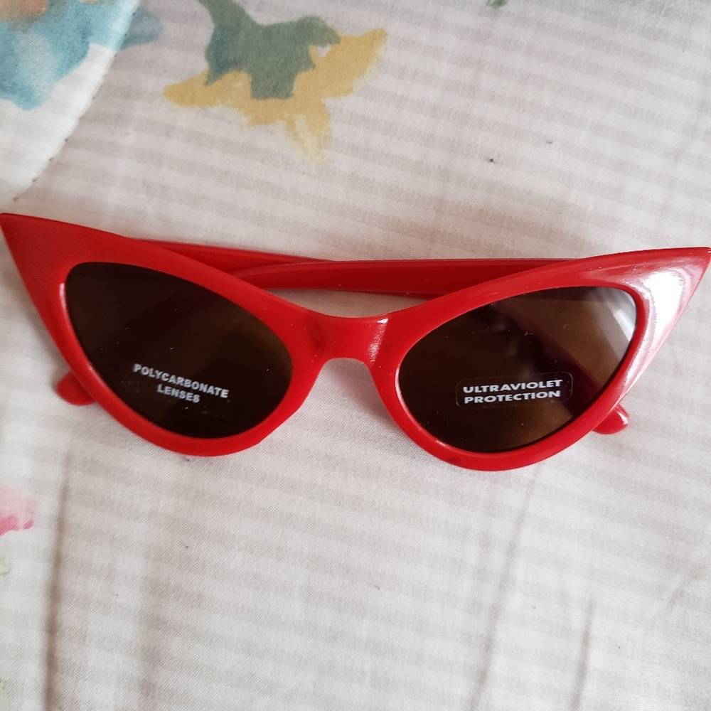 2 FOR $20 Red Cat eye Sun glasses